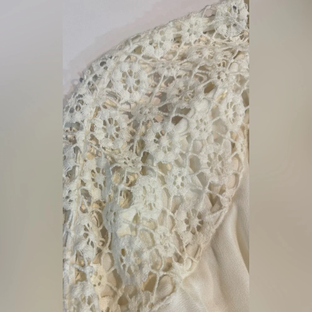 Free People Ivory Lace Yoke Blouse Boho Ruffle Peasant Top M - Picture 4 of 8